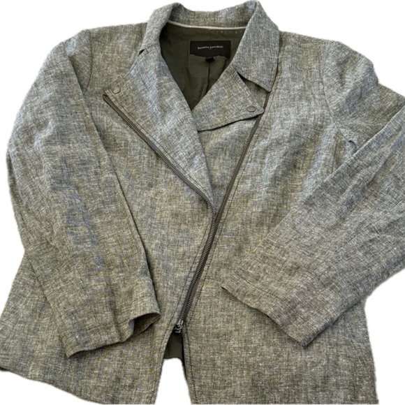 Banana Republic Jackets & Blazers - Linen Blend Banana Republic Women’s Preppy Olive Motorcycle Jacket